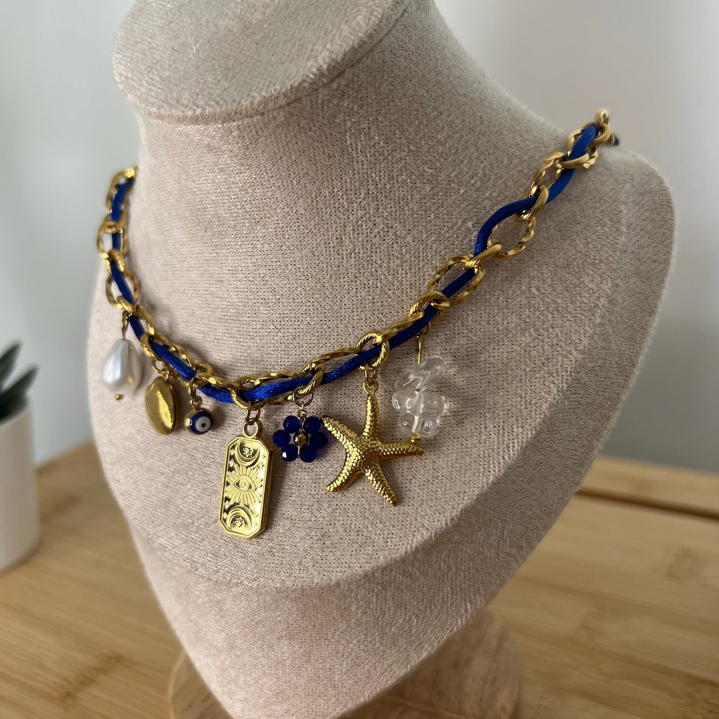 Collier Kos